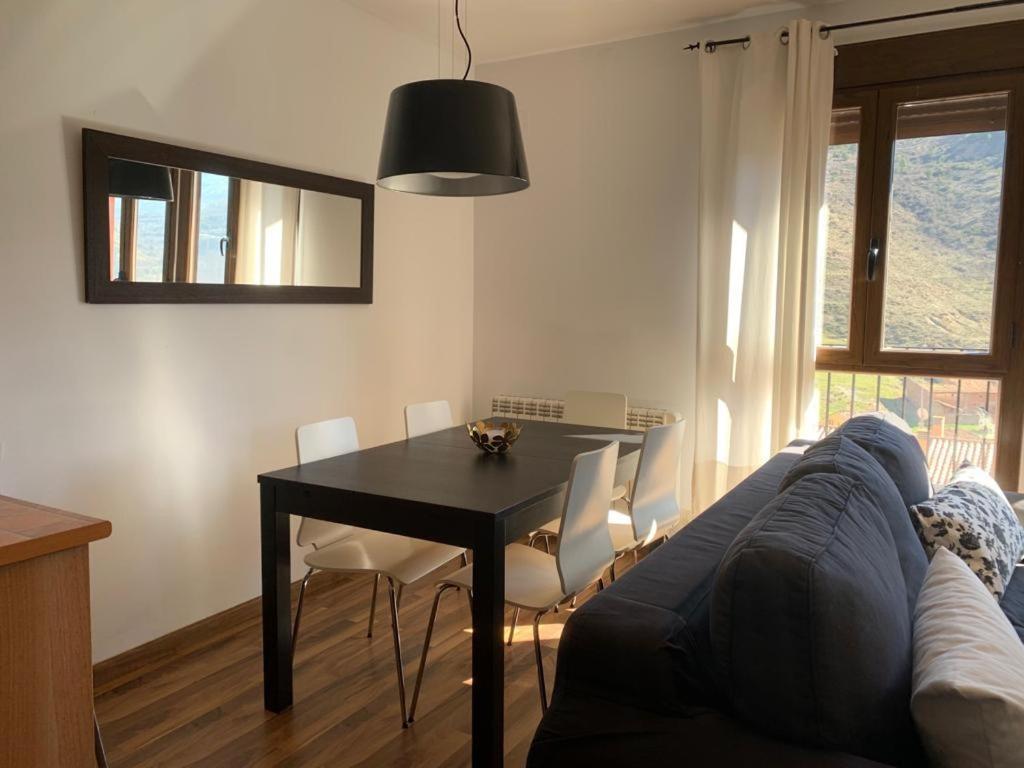 Apartamento San Mateo Камарена-де-ла-Сьерра Экстерьер фото