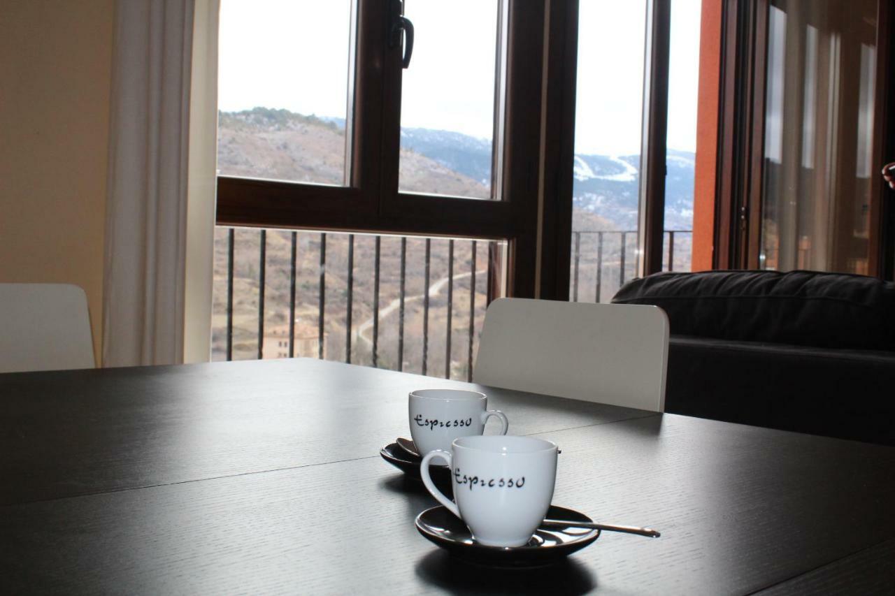 Apartamento San Mateo Камарена-де-ла-Сьерра Экстерьер фото
